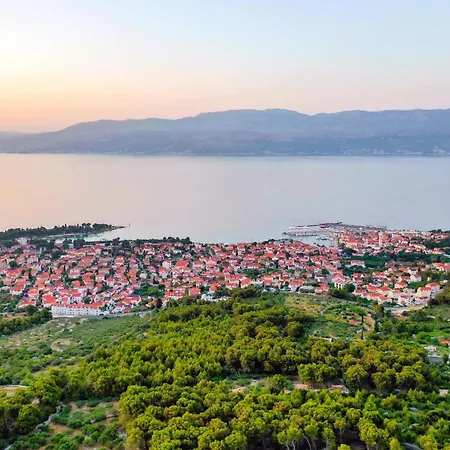 Appartement With Parking Space Supetar, Brac - 20219 *